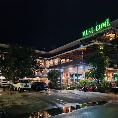 Must Come Boutique Hotel Ban Nam Khong Bagian luar foto
