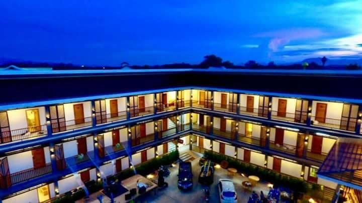Must Come Boutique Hotel Ban Nam Khong Bagian luar foto